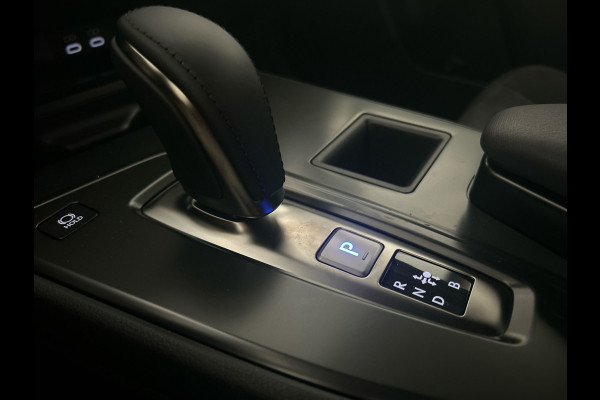 Lexus UX 300e Business Line 73 kWh | Nieuwprijs € 55.100,00, 45% korting | Adaptieve cruise control | Achteruitrijcamera | Premium kwaliteit voor een topprijs