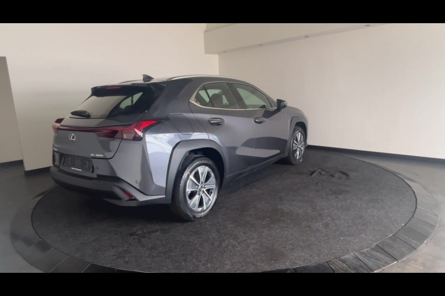 Lexus UX 300e Business Line 73 kWh | Nieuwprijs € 55.100,00, 45% korting | Adaptieve cruise control | Achteruitrijcamera | Premium kwaliteit voor een topprijs