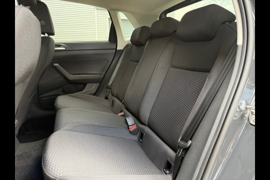 Volkswagen Polo 1.0 TSI Comfortline Business - Automaat - Climate - Navi - Parkeerhulp - Org.NL