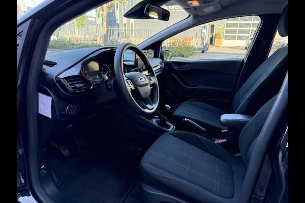 Ford Fiesta 1.0 EcoBoost / 95 PK / Navi / Cruise Control / Apple Carplay-Android / Comfort-Pack / PDC Voor + Achter / ALL-Season b