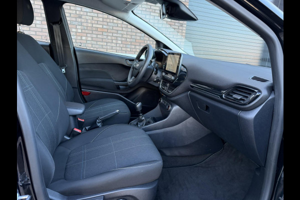 Ford Fiesta 1.0 EcoBoost / 95 PK / Navi / Cruise Control / Apple Carplay-Android / Comfort-Pack / PDC Voor + Achter / ALL-Season b
