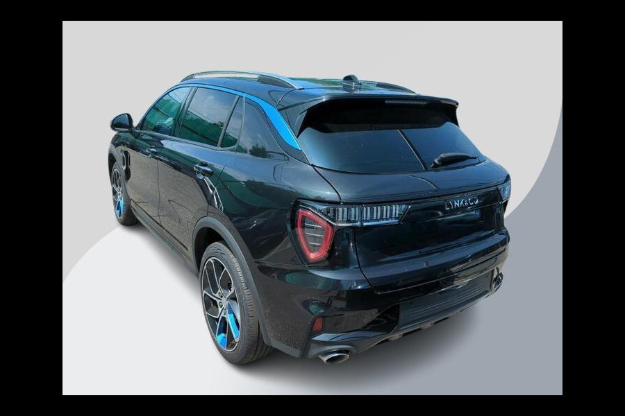 Lynk & Co 01 1.5 261 pk | PHEV | 360 Camera | Adaptieve Cruise | Elek. Achterklep | Panorama dak | Stoelverwarming | 1.800kg Trekgewicht