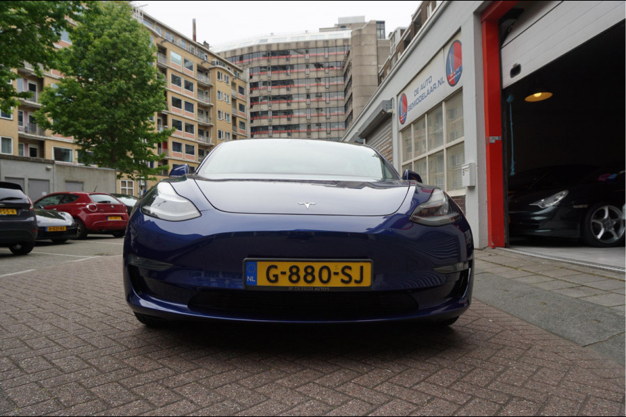 Tesla Model 3 Long Range AWD 75 kWh Dual Motor | Nederlandse BTW auto | 351 pk | Panorama | Premium Audio | Auto Pilot | Leer | 19inch sportvelgen