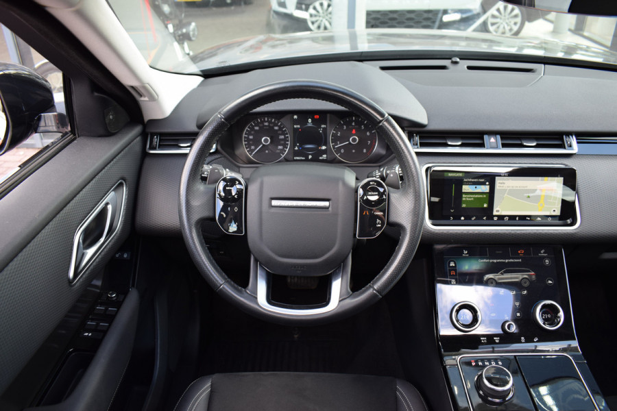 Land Rover Range Rover Velar 3.0 V6 SC AWD | Pano | Luchtvering | Half Leer | Apple CarPlay