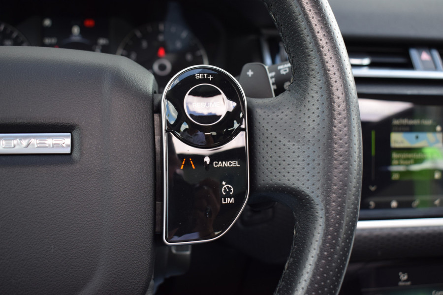 Land Rover Range Rover Velar 3.0 V6 SC AWD | Pano | Luchtvering | Half Leer | Apple CarPlay