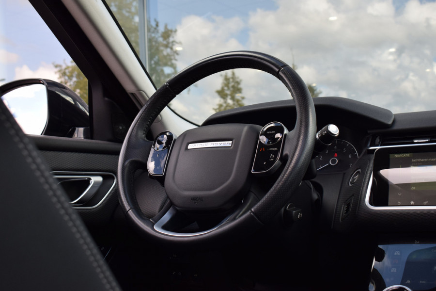 Land Rover Range Rover Velar 3.0 V6 SC AWD | Pano | Luchtvering | Half Leer | Apple CarPlay