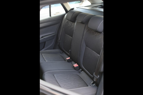 Škoda Fabia Combi 1.0 Clever *Cruise control*Airco*App connect*DAB*