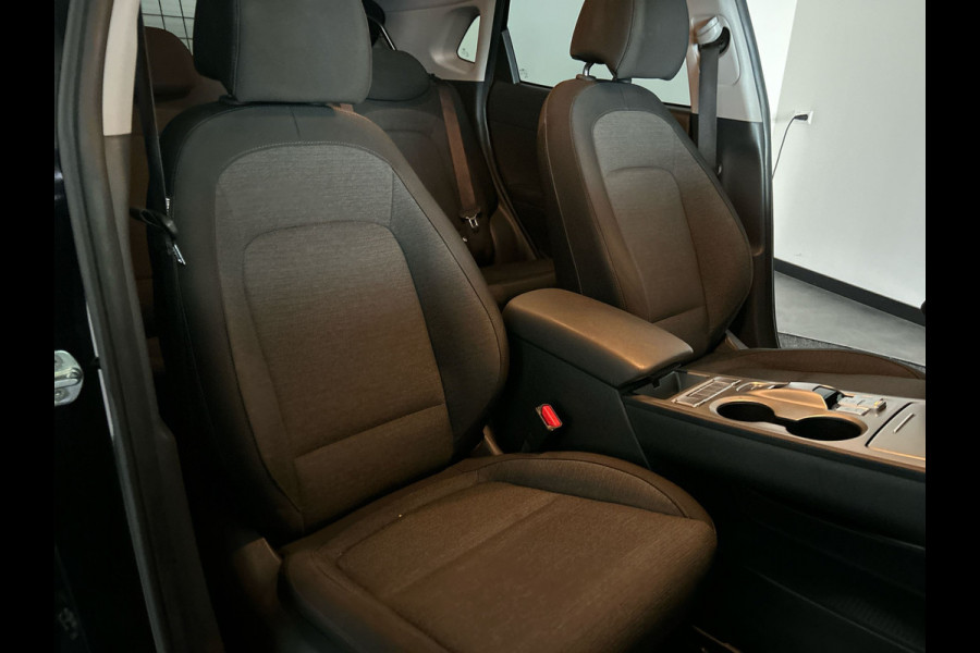 Hyundai KONA ELECTRIC Comfort Smart 64.8 kWh | Warmtepomp | Head-up display | Trekhaak | Voorzetels en stuur verwarmbaar