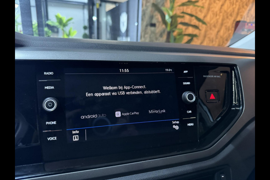 Volkswagen Polo 1.0 TSI Garantie Carplay Cruise Navi Airco Multifunctioneel Stuur LED Rijklaar