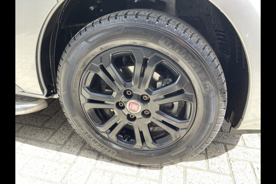 Fiat Talento 2.0 MultiJet 145pk L2H1 Business Pro DC 5 persoons / vaste prijs rijklaar € 20.950 ex btw / lease vanaf € 342 / euro 6 diesel / bpm vrij / airco / cruise / camera / trekhaak !