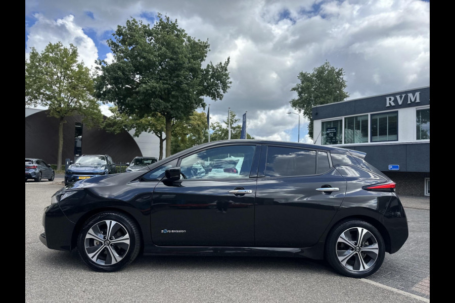 Nissan Leaf Tekna 40 kWh 1e Eigenaar | Origineel NL Auto | 360° Camera | Afneembare Trekhaak | Stoel- & Stuurverwarming | SOH 91% | Rijklaar met 12 mnd BOVAG Garantie!