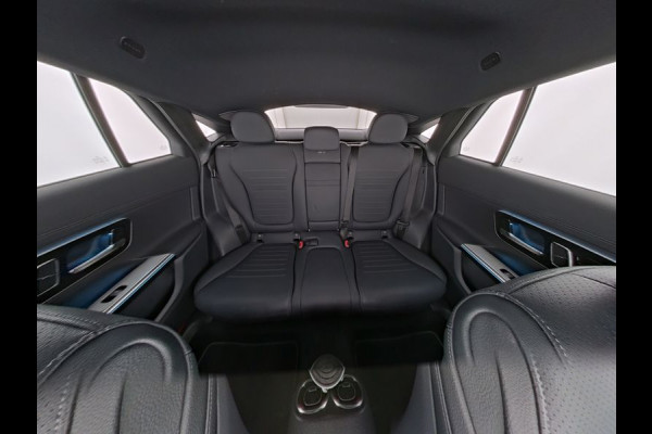 Mercedes-Benz GLC Coupé 300 e 4MATIC AMG Plug-In Hybride AMG Line | Night Pakket | Panorama Schuif-Kanteldak | Burmester® | Trekhaak | 20 Inch AMG Velgen | Distronic. Inclusief 24 maanden MB Certified garantie voor Europa.