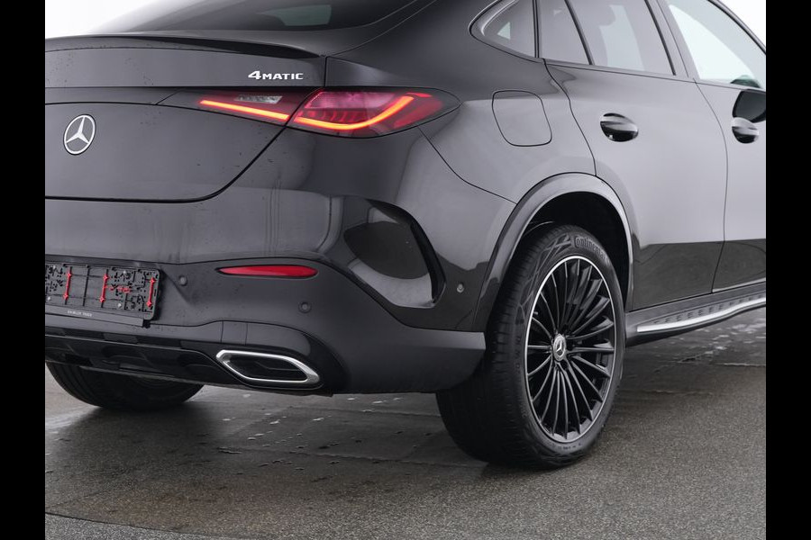 Mercedes-Benz GLC Coupé 300 e 4MATIC AMG Plug-In Hybride AMG Line | Night Pakket | Panorama Schuif-Kanteldak | Burmester® | Trekhaak | 20 Inch AMG Velgen | Distronic. Inclusief 24 maanden MB Certified garantie voor Europa.