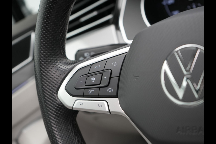 Volkswagen Passat Variant 1.4 TSI GTE Business Plug In Hybrid 218pk Dealer O.H PHEV | Panodak | Adaptive Cruise | Lederen Sportstoelen Massage & Verwarmd | Apple Carplay | Sfeerverlichting | Navigatie | DAB |