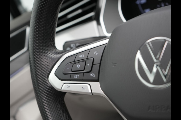 Volkswagen Passat Variant 1.4 TSI GTE Business Plug In Hybrid 218pk Dealer O.H PHEV | Panodak | Adaptive Cruise | Lederen Sportstoelen Massage & Verwarmd | Apple Carplay | Sfeerverlichting | Navigatie | DAB |
