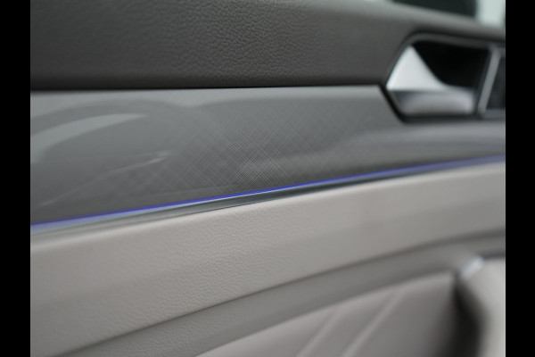 Volkswagen Passat Variant 1.4 TSI GTE Business Plug In Hybrid 218pk Dealer O.H PHEV | Panodak | Adaptive Cruise | Lederen Sportstoelen Massage & Verwarmd | Apple Carplay | Sfeerverlichting | Navigatie | DAB |