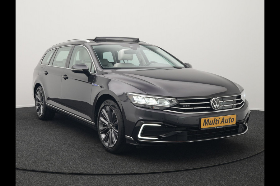 Volkswagen Passat Variant 1.4 TSI GTE Business Plug In Hybrid 218pk Dealer O.H PHEV | Panodak | Adaptive Cruise | Lederen Sportstoelen Massage & Verwarmd | Apple Carplay | Sfeerverlichting | Navigatie | DAB |