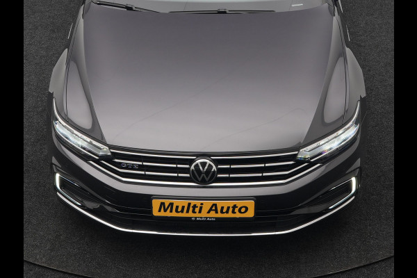 Volkswagen Passat Variant 1.4 TSI GTE Business Plug In Hybrid 218pk Dealer O.H PHEV | Panodak | Adaptive Cruise | Lederen Sportstoelen Massage & Verwarmd | Apple Carplay | Sfeerverlichting | Navigatie | DAB |