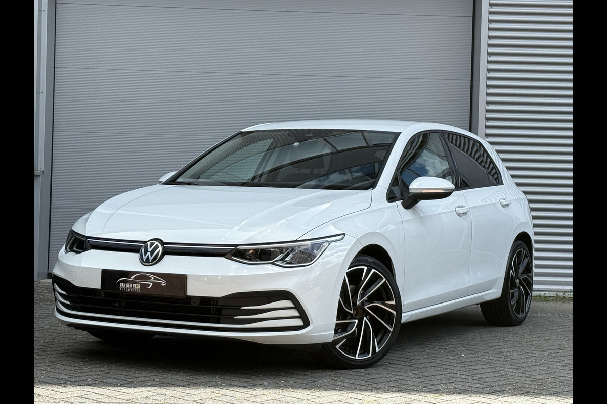Volkswagen Golf 1.5 eTSI Style | Nieuw model | Camera | Draadloze lader | | Apple Carplay | DAB+ Volkswagen Golf 1.5 eTSI Style | Nieuw model | Camera | Draadloze lader | | Apple Carplay | DAB+