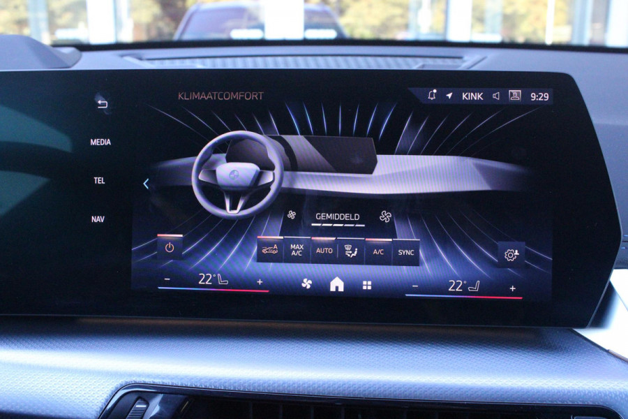 BMW X1 xDrive30e M-SPORT | PANORAMISCH SCHUIF/KANTEL DAK | ELEKTRISCH WEGKLAPBARE TREKHAAK | HARMAN/KARDON AUDIO SYSTEM | ALARMINSTALLATIE | ELEKTRISCH BEDIENBARE VOORSTOELEN MET GEHEUGENFUNCTIE "ACTIEVE ZITPLAATSEN" | STOEL VERWARMING | DRIVING ASSISTANT PROFESSIONAL MET O.A. ACTIVE LANE ASSIST | HARMAN HARDON AUDIO SYSTEM | SHADOW LINE | INNOVATION PAKKET MET O.A. 3D VIEW CAMERA'S, ADAPTIEVE LED KOPLAMPEN, HEAD UP DISPLAY, BMW LIVE PROFFESIONAL DASHBOARD, DRAADLOZE TELEFOONLADER | NAVIGATIE | DRAADLOZE APPLE CARPLAY/ANDROID AUTO | DAB+ RADIO | ELEKTRISCH BEDIENBARE ACHTERKL