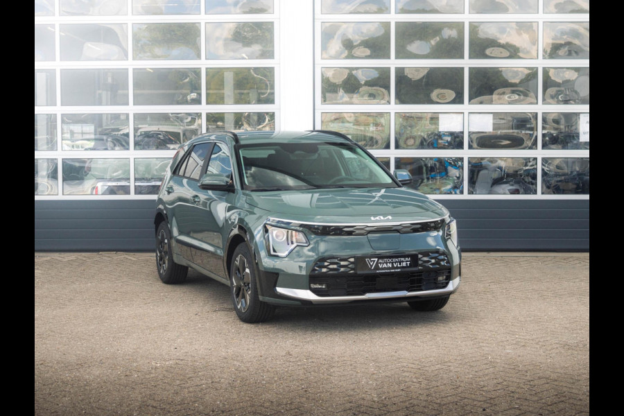 Kia Niro EV Light Advanced 64.8 kWh | Direct leverbaar | Stoel&Stuur Verwarming l Privacy glas l PDC | Camera | Privatelease vanaf € 609,00