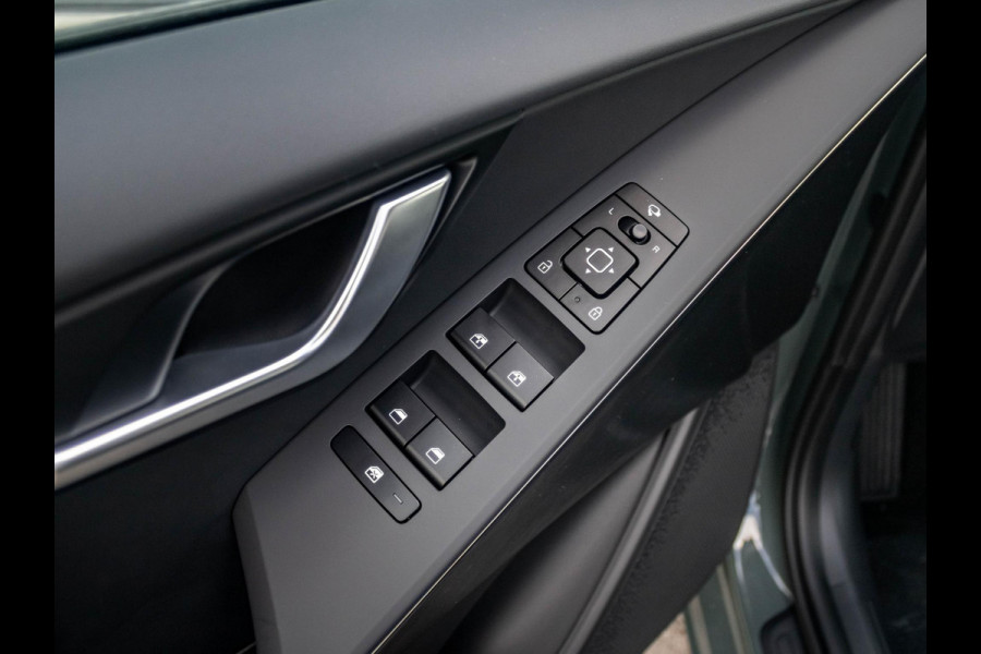 Kia Niro EV Light Advanced 64.8 kWh | Direct leverbaar | Stoel&Stuur Verwarming l Privacy glas l PDC | Camera | Privatelease vanaf € 609,00
