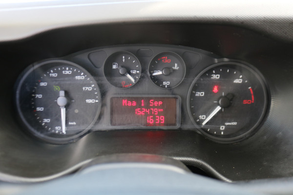 Iveco Daily 35S14 L2 H2 Airco 3.5T Trekhaak