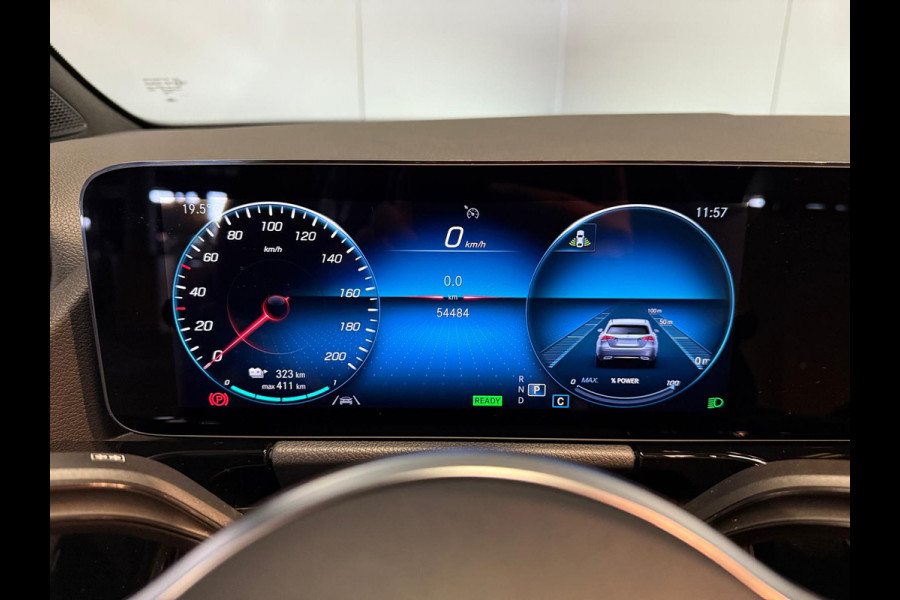 Mercedes-Benz EQA 250 Business Solution Luxury 67 kWh-SOH 98%-MEMORY-PANORAMA-TREKHAAK-