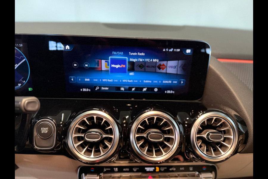 Mercedes-Benz EQA 250 Business Solution Luxury 67 kWh-SOH 98%-MEMORY-PANORAMA-TREKHAAK-