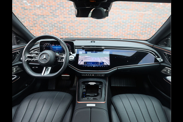 Mercedes-Benz E-Klasse Estate 300e | Pas. Display - Pano - Trekhaak - Burmester