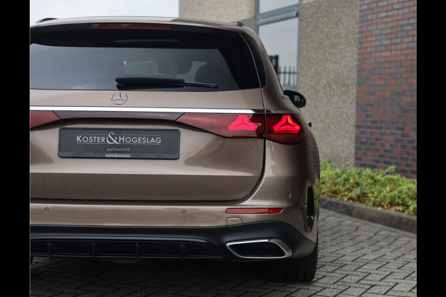 Mercedes-Benz E-Klasse Estate 300e | Pas. Display - Pano - Trekhaak - Burmester