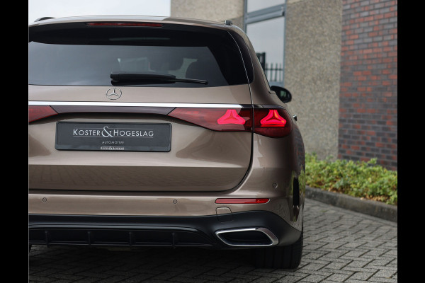 Mercedes-Benz E-Klasse Estate 300e | Pas. Display - Pano - Trekhaak - Burmester