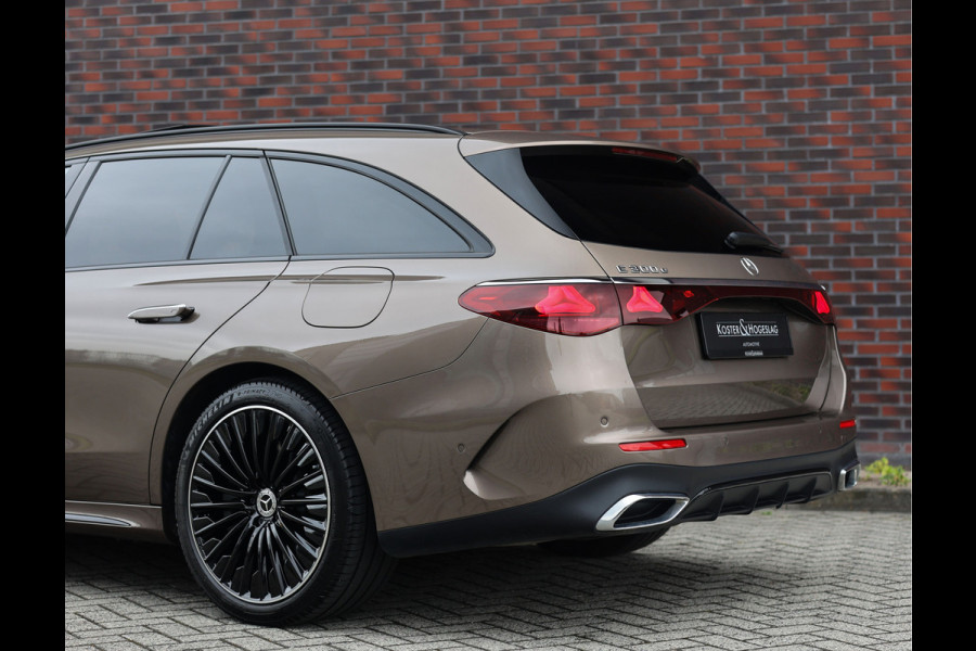 Mercedes-Benz E-Klasse Estate 300e | Pas. Display - Pano - Trekhaak - Burmester