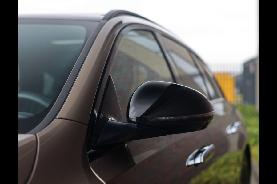 Mercedes-Benz E-Klasse Estate 300e | Pas. Display - Pano - Trekhaak - Burmester