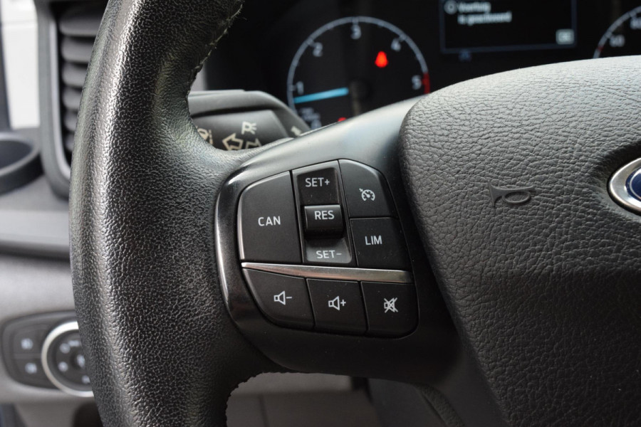Ford Transit Custom 300 2.0 TDCI L2H1 Automaat|170pk|Cam.|Carplay