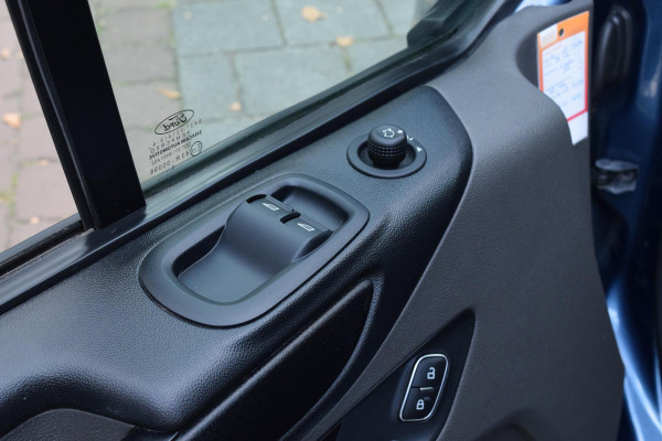 Ford Transit Custom 300 2.0 TDCI L2H1 Automaat|170pk|Cam.|Carplay