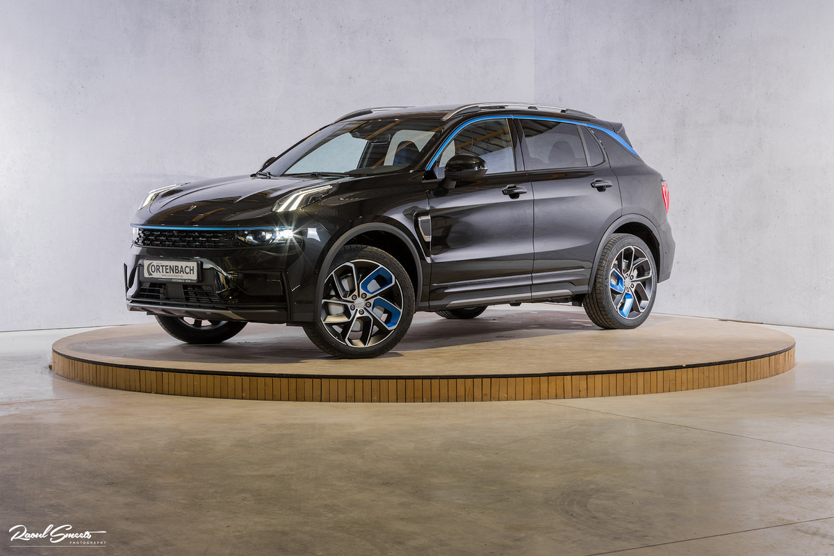 Lynk & Co 01 1.5 | Adaptieve cruise | Panorama dak | Memory | Apple carplay |