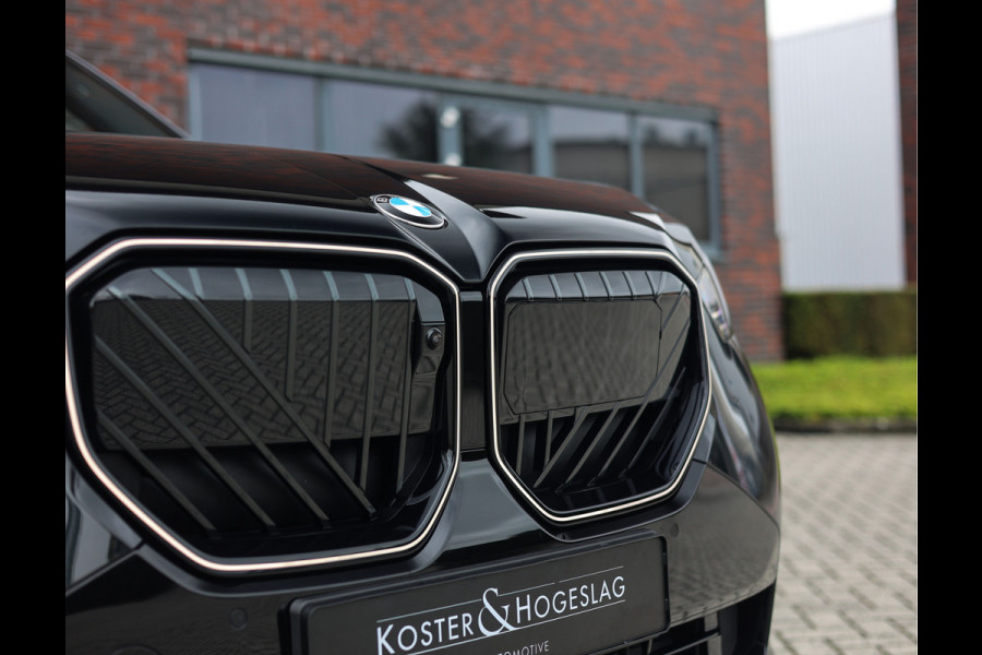 BMW X3 30e xDrive | Pano - HUD - Trekhaak - H&K