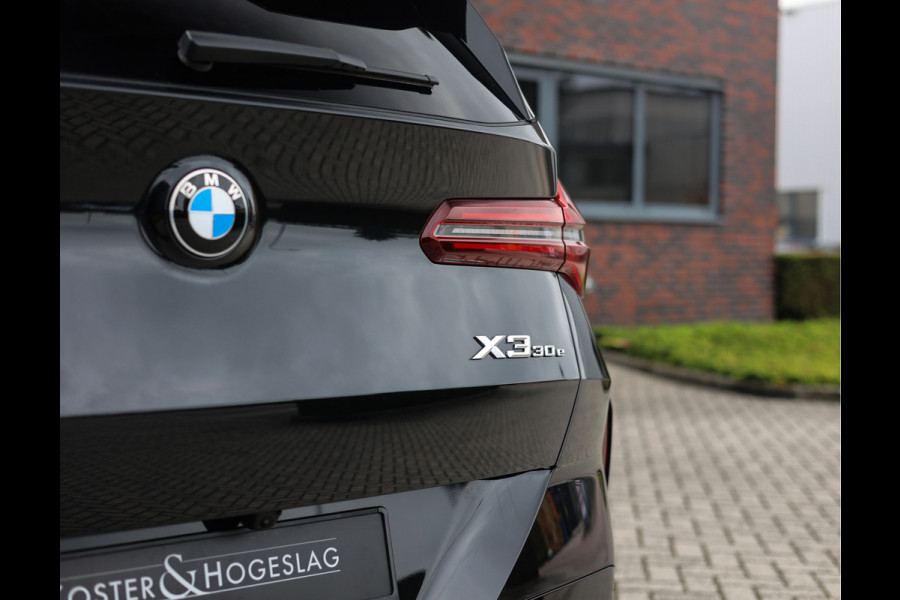 BMW X3 30e xDrive | Pano - HUD - Trekhaak - H&K