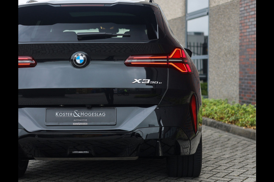 BMW X3 30e xDrive | Pano - HUD - Trekhaak - H&K