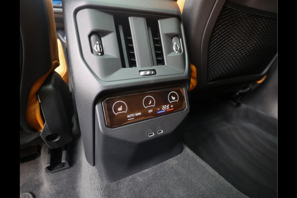 BMW X3 30e xDrive | Pano - HUD - Trekhaak - H&K