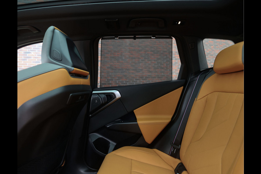 BMW X3 30e xDrive | Pano - HUD - Trekhaak - H&K