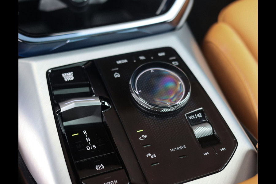 BMW X3 30e xDrive | Pano - HUD - Trekhaak - H&K