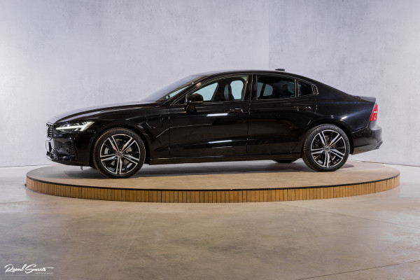 Volvo S60 2.0 Recharge T6 AWD Plus Dark | Long range | Adaptieve cruise | Memory | Nederlandse auto
