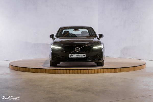 Volvo S60 2.0 Recharge T6 AWD Plus Dark | Long range | Adaptieve cruise | Memory | Nederlandse auto