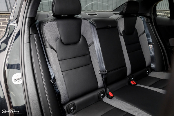 Volvo S60 2.0 Recharge T6 AWD Plus Dark | Long range | Adaptieve cruise | Memory | Nederlandse auto