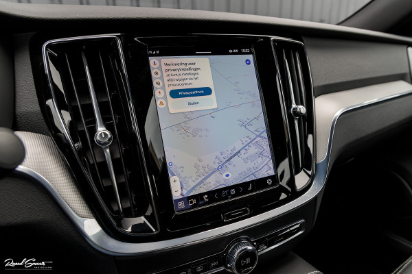 Volvo S60 2.0 Recharge T6 AWD Plus Dark | Long range | Adaptieve cruise | Memory | Nederlandse auto