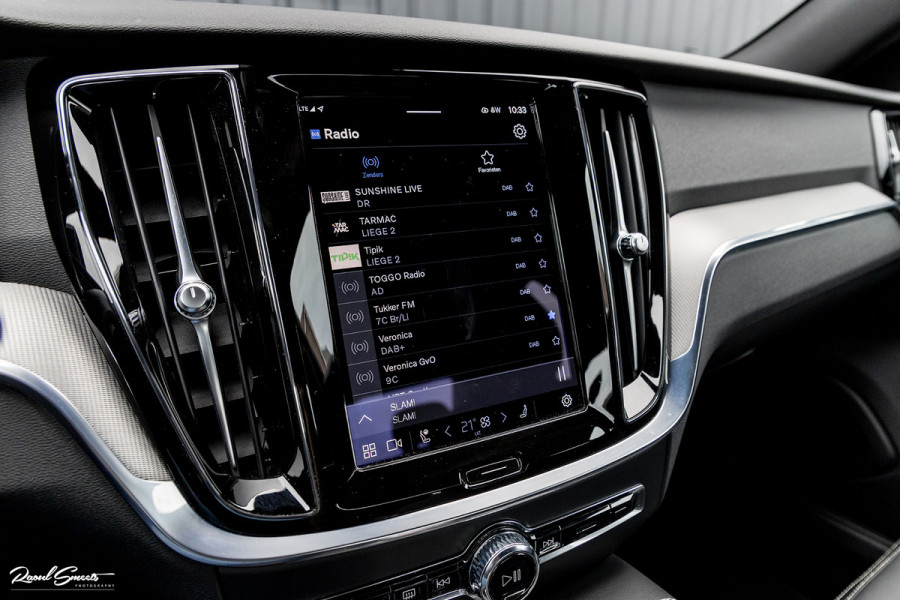 Volvo S60 2.0 Recharge T6 AWD Plus Dark | Long range | Adaptieve cruise | Memory | Nederlandse auto