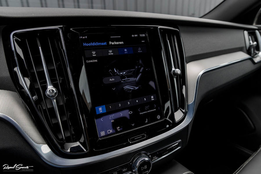 Volvo S60 2.0 Recharge T6 AWD Plus Dark | Long range | Adaptieve cruise | Memory | Nederlandse auto