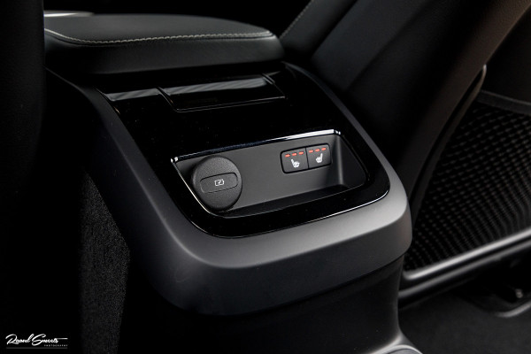 Volvo S60 2.0 Recharge T6 AWD Plus Dark | Long range | Adaptieve cruise | Memory | Nederlandse auto